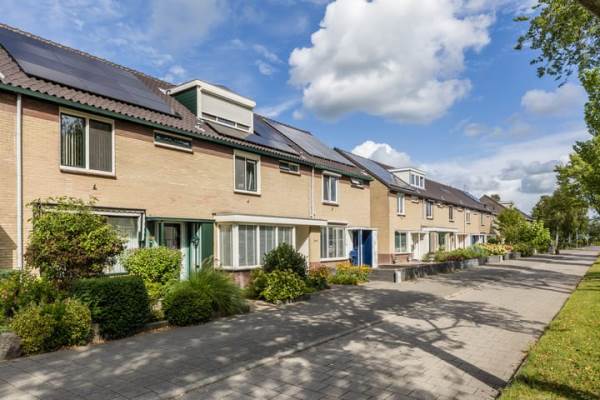 Woning Beneluxlaan 306 Heemskerk