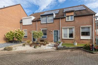 Woning Joost van den Vondelstraat 27 Elsloo (LI)