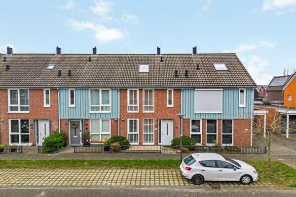 Woning Paaldijk 122 Zwaag