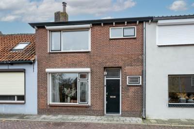 Woning Achterdijk 51 Stad aan 't Haringvliet