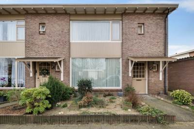 Woning Rector van Lieropstraat 1 Oss