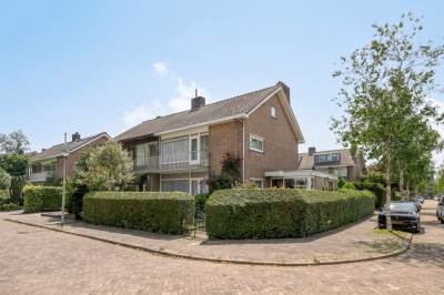 Woning Van der Leeuwlaan 2 Schiedam