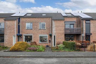 Woning Dr. W.M. Verhaarlaan 8 Emmeloord