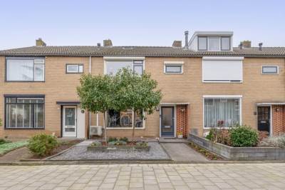 Woning Ridder van Dorpstraat 23 Nieuw-Beijerland