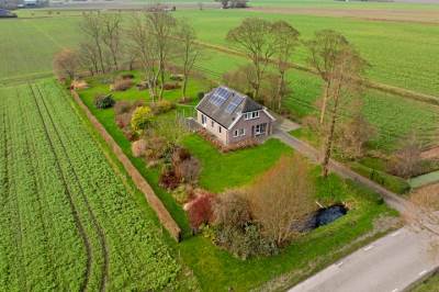 Woning Fiveldijk 1 Westeremden