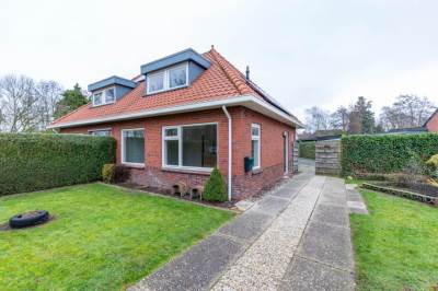 Woning Burgemeester IJ. Wiersumstraat 8 Warfhuizen