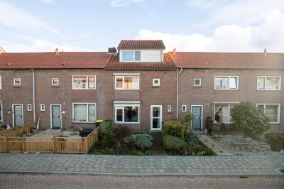 Woning Irenelaan 10 Zuid-Beijerland