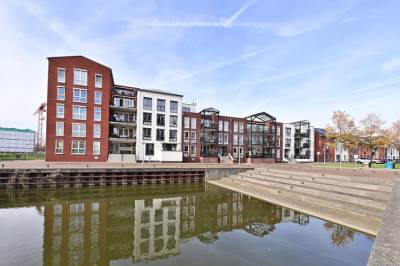 Woning IJsbaankade 103 Huizen