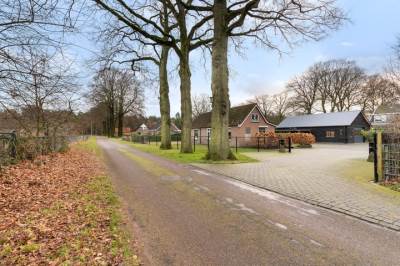 Woning Stuivezandsweg 5 't Loo Oldebroek