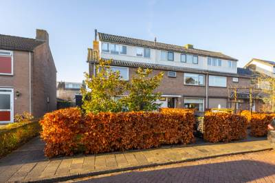 Woning Oranjelaan 20 Giessenburg