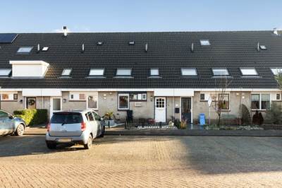 Woning Prinses Ireneweg 10 Oud-Alblas