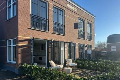 Woning Noordeinde 167A1 Roelofarendsveen