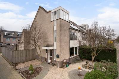 Woning Charlotte Salomonlaan 1 Pijnacker