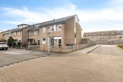 Woning Karveel 492 Lelystad