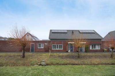 Woning Rozenpad 8 Hoeven
