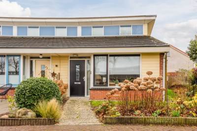 Woning Duiveland 27 Emmeloord