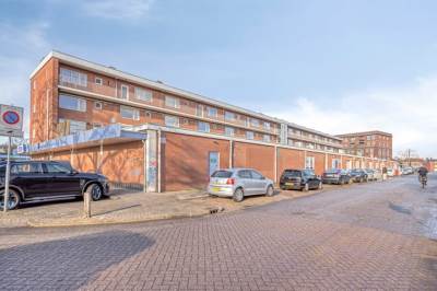 Woning Vincent van Goghplein 48 Almelo