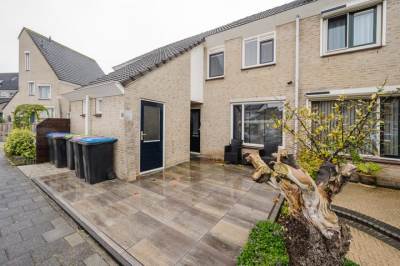 Woning Roosje Vosstraat 10 Spijkenisse