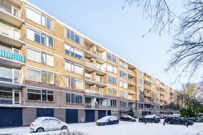 Woning Burgemeester Caan van Necklaan 348 Leidschendam