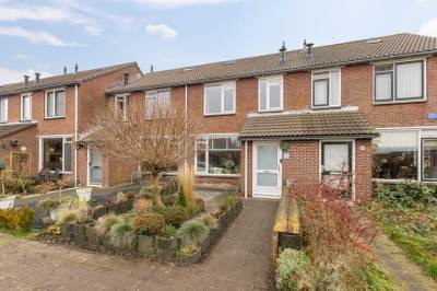 Woning De Esdoorn 12 Bedum