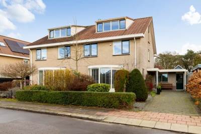 Woning Jhr. van Sypesteynlaan 53C Loosdrecht