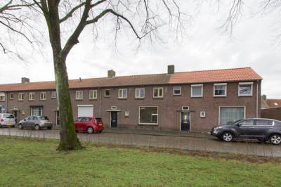Woning Prins Bernhardplein 2 Kaatsheuvel