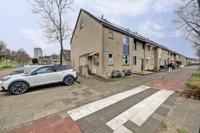 Woning Rivierlaan 74 Spijkenisse
