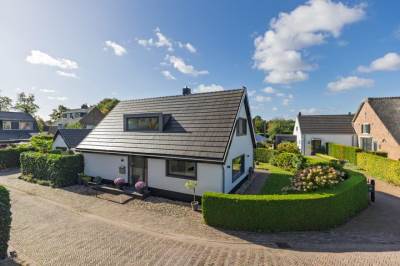 Woning Hendrik Valkenburglaantje 8 Laren (NH)