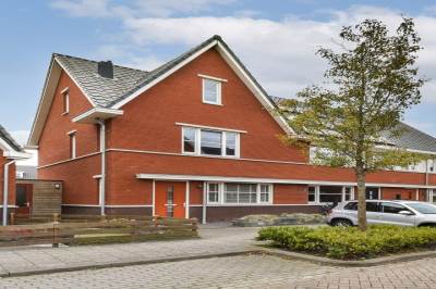 Woning De Heerenhof 8 Hendrik-Ido-Ambacht