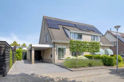 Woning Hazelaarweg 1 Hoogezand