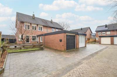 Woning Jan van Nassauplein 6 Buren (GE)