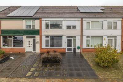 Woning Van Broekhuisenstraat 6 Ammerzoden