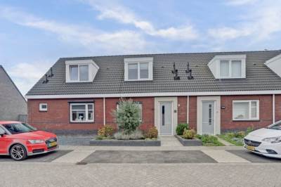 Woning Henri Dunantstraat 13 Sint-Maartensdijk