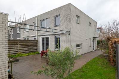 Woning Hendrik de Vriesstraat 1 Groningen