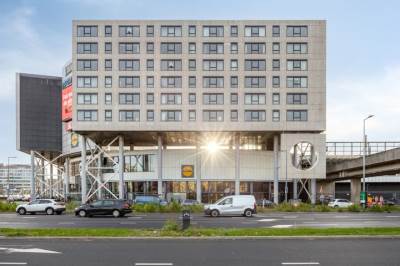 Woning Zuidplein 534 Rotterdam