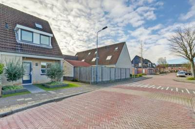 Woning Magnoliastraat 90 's-Gravenpolder