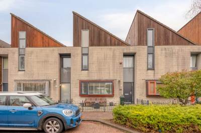 Woning E. du Perronstraat 34 Almere