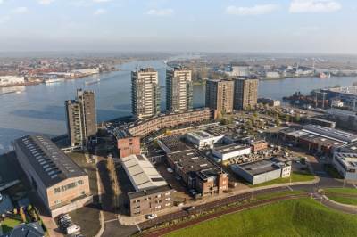 Woning Drierivierenlaan 57 Ridderkerk