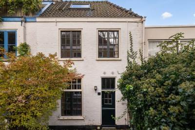 Woning Lange Beestenmarkt 30 Den Haag