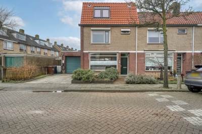Woning van Poelgeestlaan 2 Koudekerk aan den Rijn