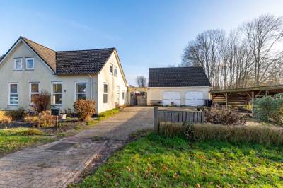 Woning Vrouwenlaan-voor 18 Kolham