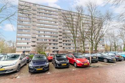 Woning Aart van der Leeuwlaan 1070 Delft