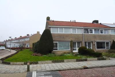 Woning Pastoor Braakstraat 3 Slootdorp