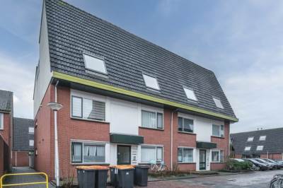 Woning Constantijnstraat 5 Lisse