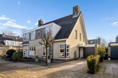 Woning Pandabeerstraat 13 Almere