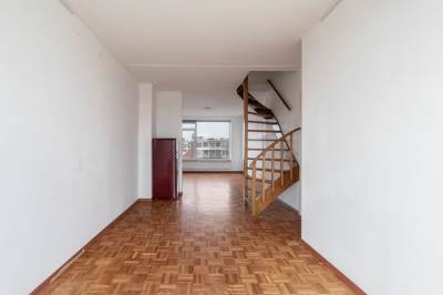 Woning Veenendaalkade 74 Den Haag