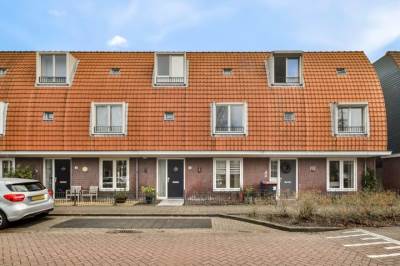 Woning Burgemeester Kootlaan 117 Uithoorn