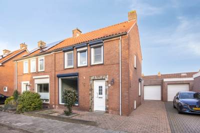 Woning Fabrieksstraat 42 Halsteren
