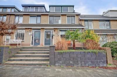 Woning Rivierlaan 84 Spijkenisse