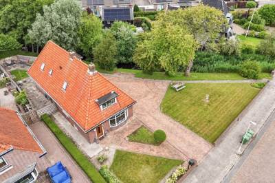 Woning Gijsbert van Swietenstraat 16 St.-Jacobiparochie